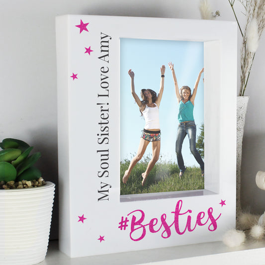 White Besties box frame with pink stars and My Soul Sister example wording