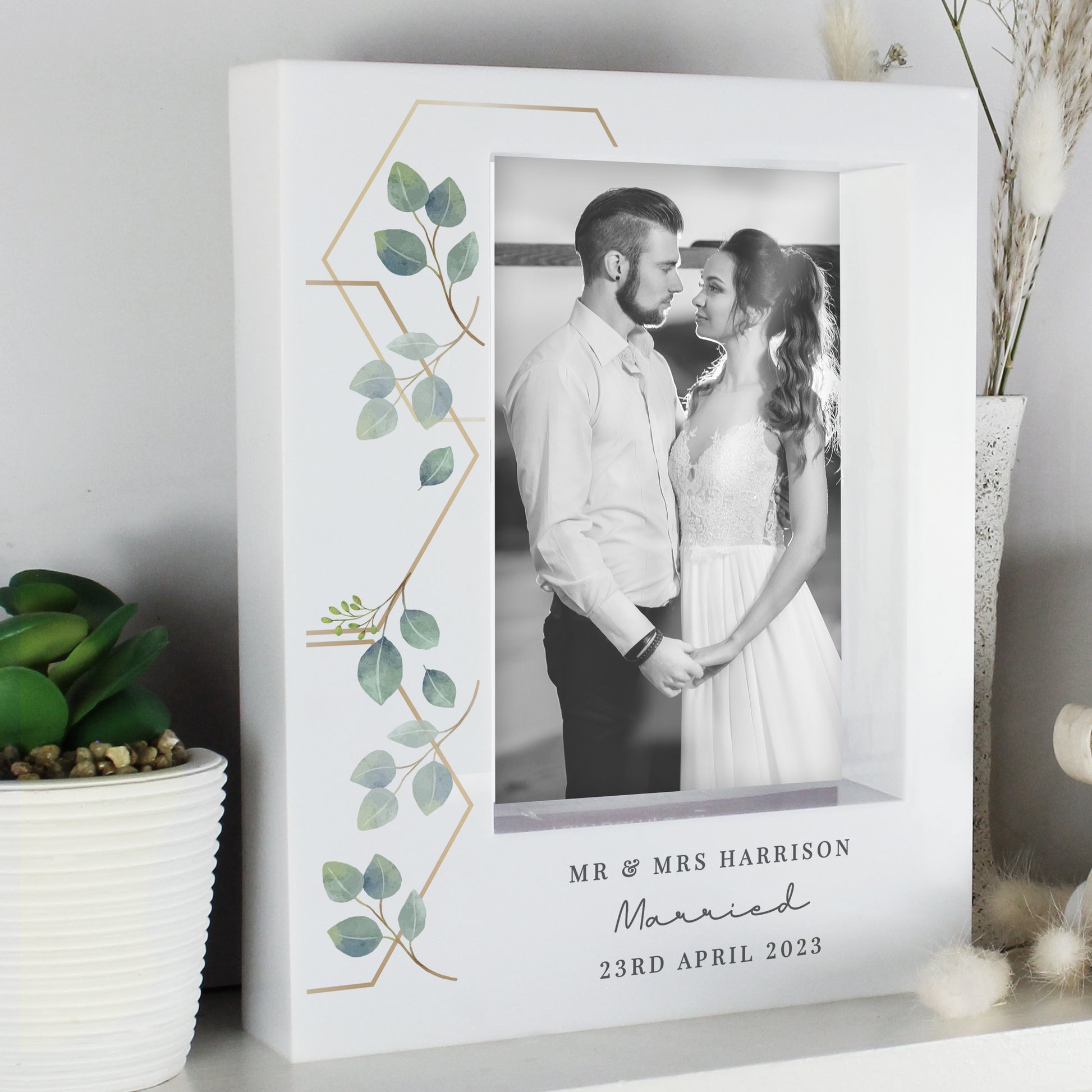Personalised Botanical 6x4 Box Photo Frame from Heartfelt Gifts