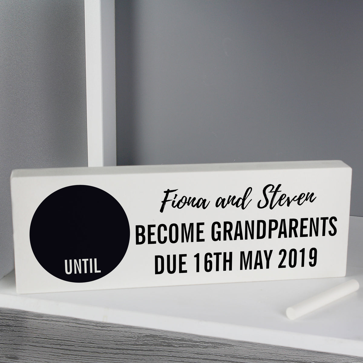 Personalised classic countdown decoration – wood and chalk detail