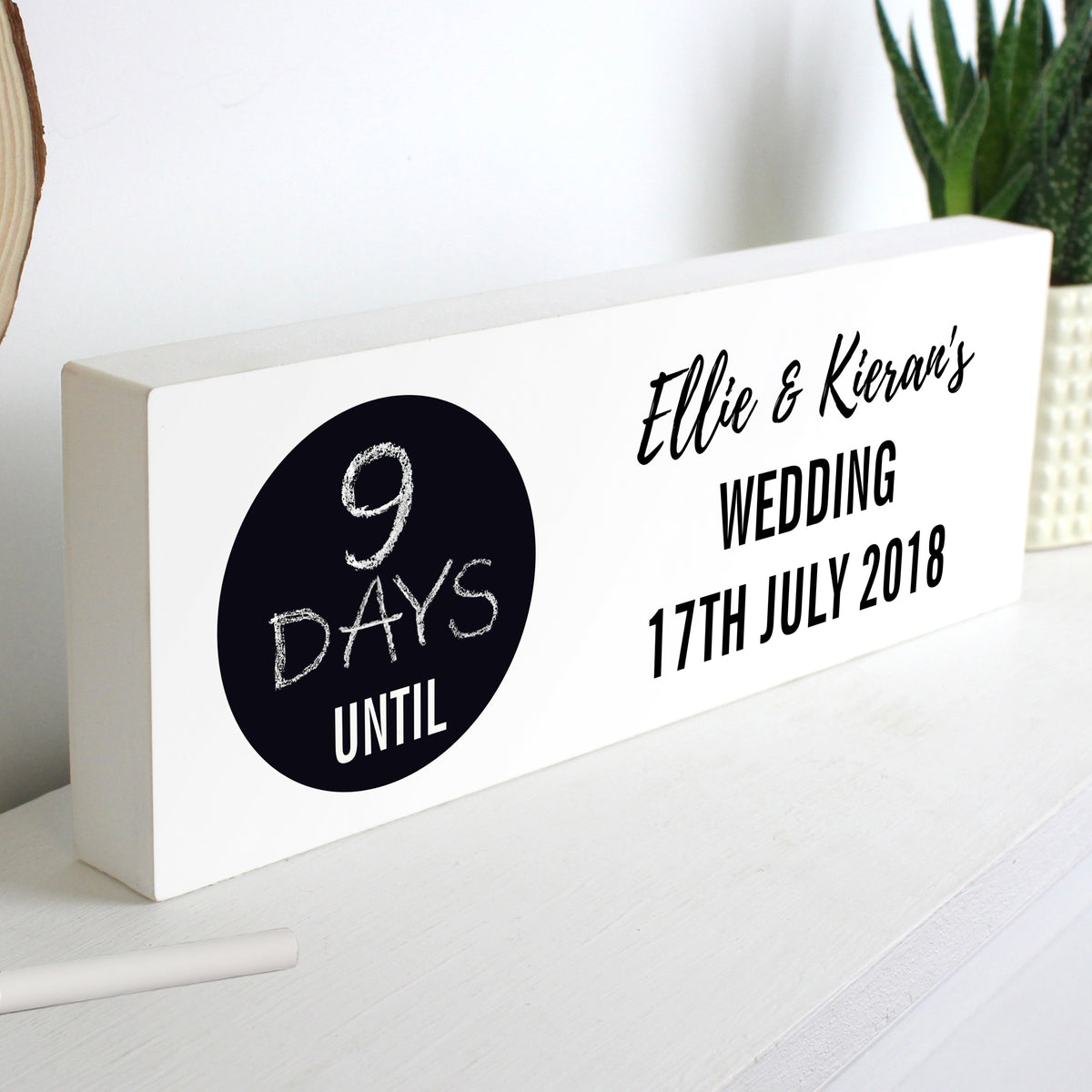 Classic chalk countdown mantel decoration – additional product view