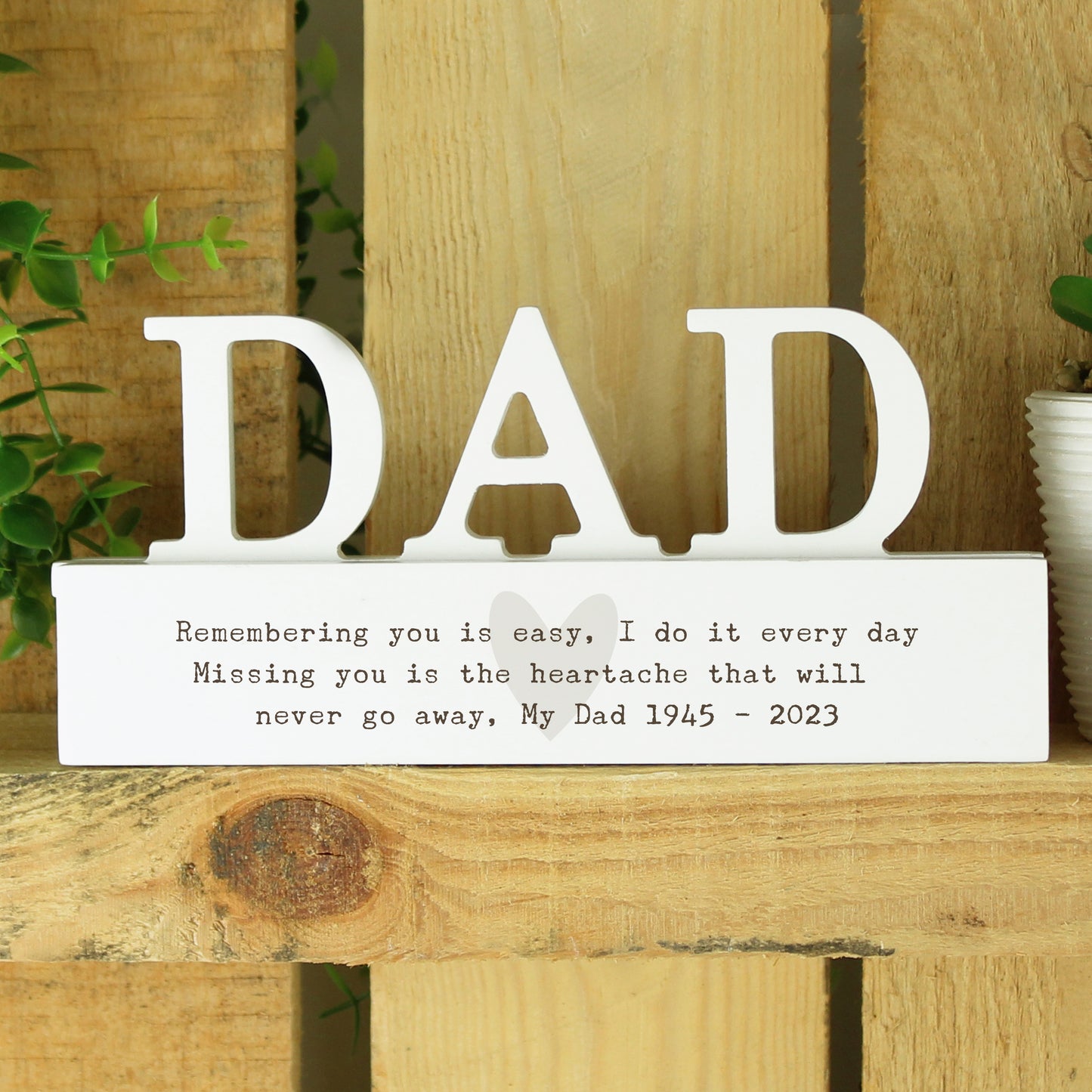Personalised Free Text Heart Wooden Dad Ornament - image 4