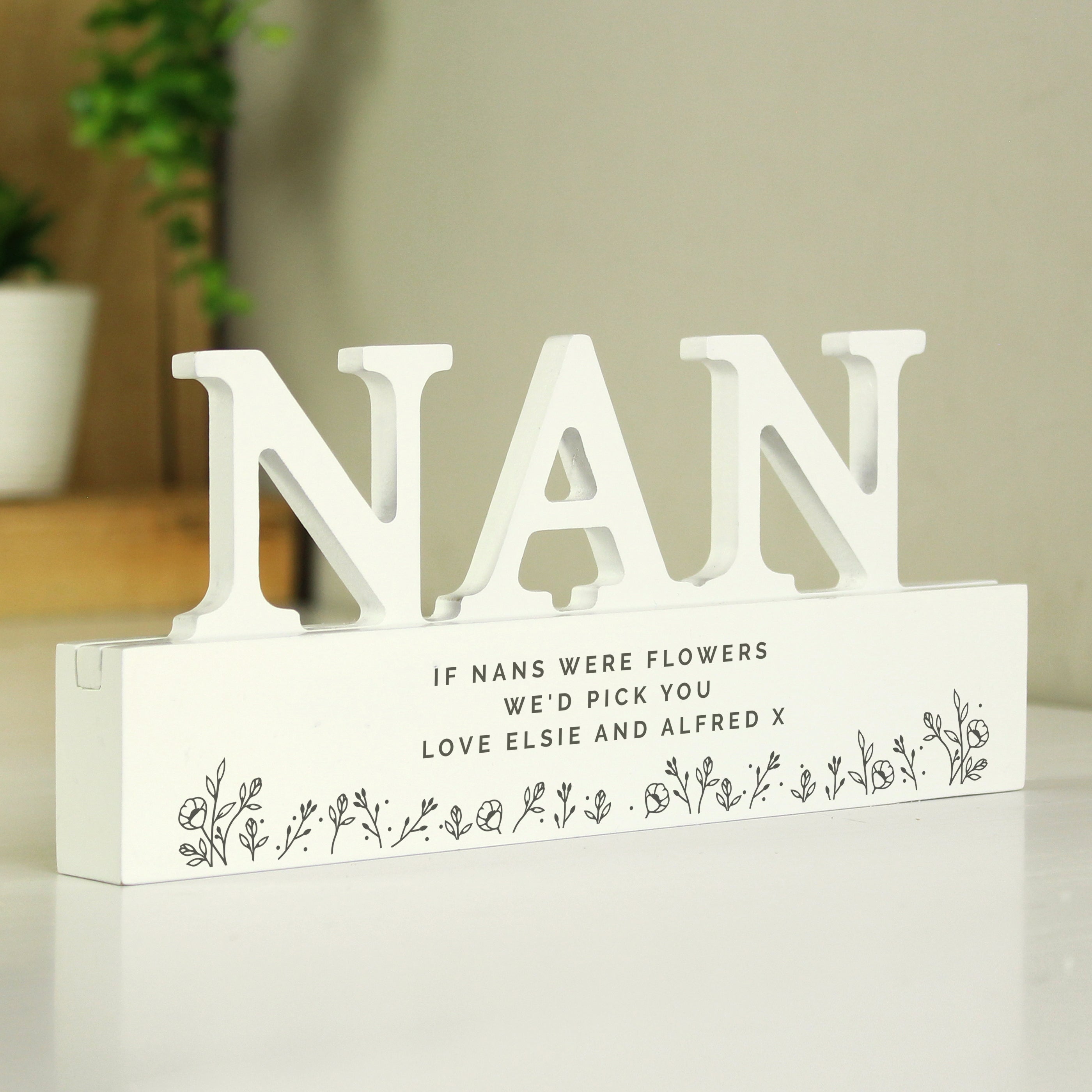 Personalised Floral Wooden Nan Ornament from Heartfelt Gifts