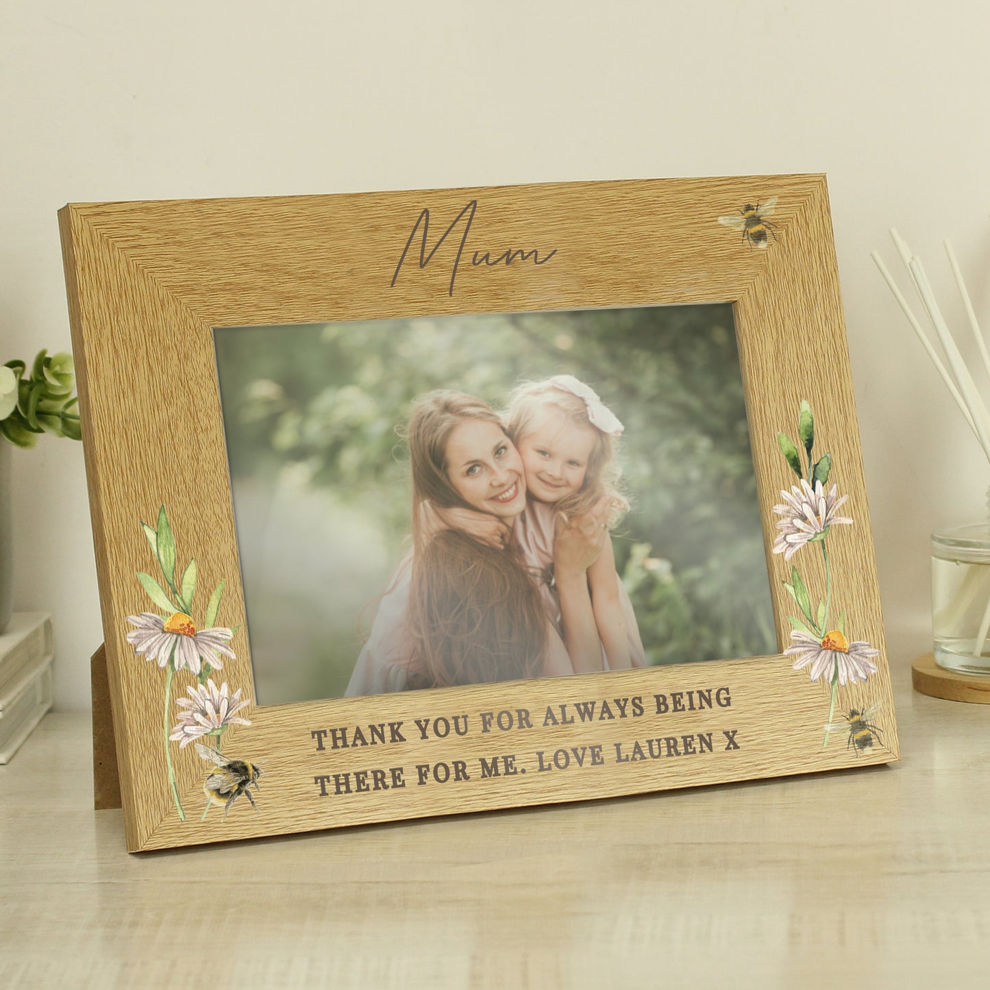 Personalised Floral Bee 6x4 Oak Finish Photo Frame - image 3