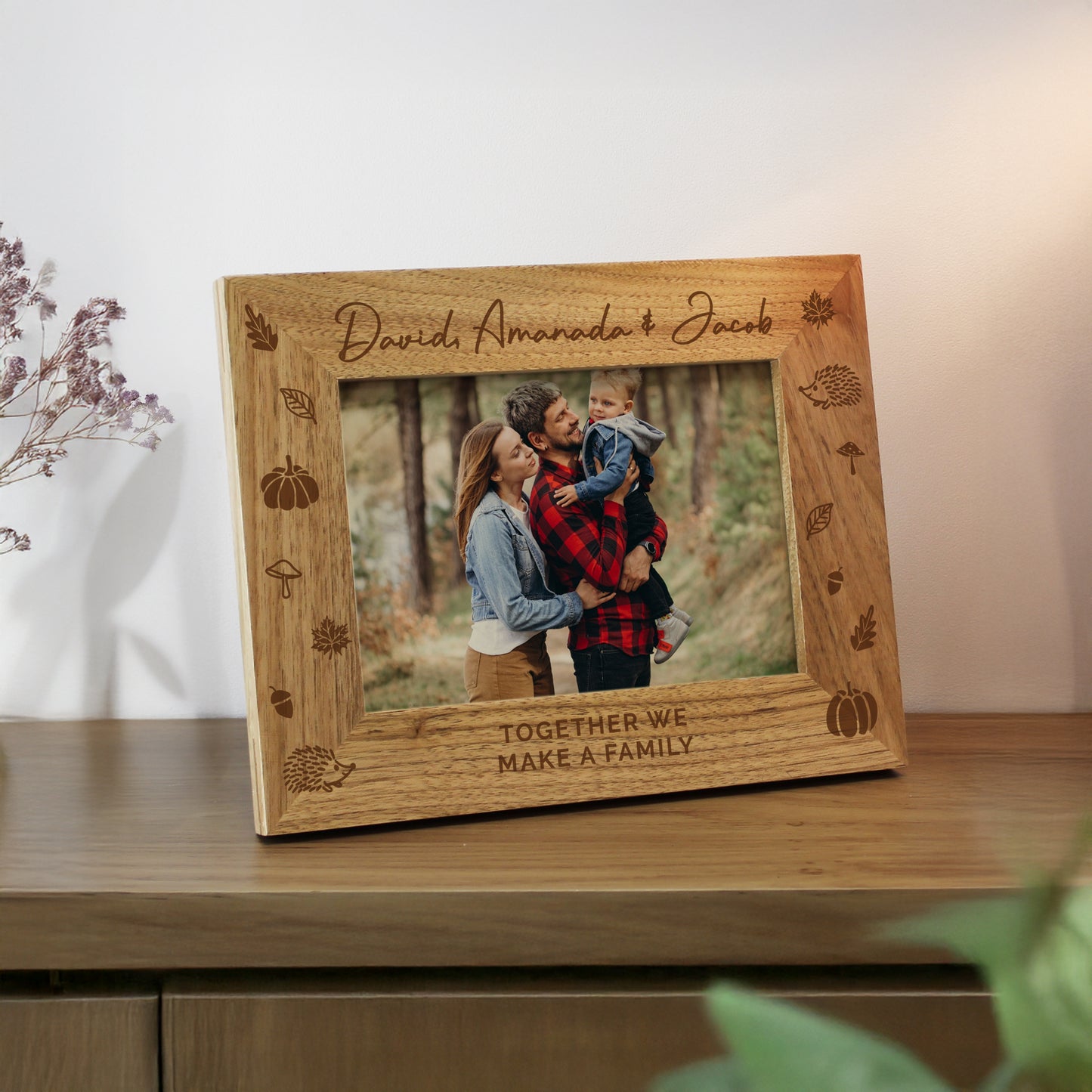 Personalised Autumn 6x4 Wooden Photo Frame – Seasonal Birthday Gift - image 3