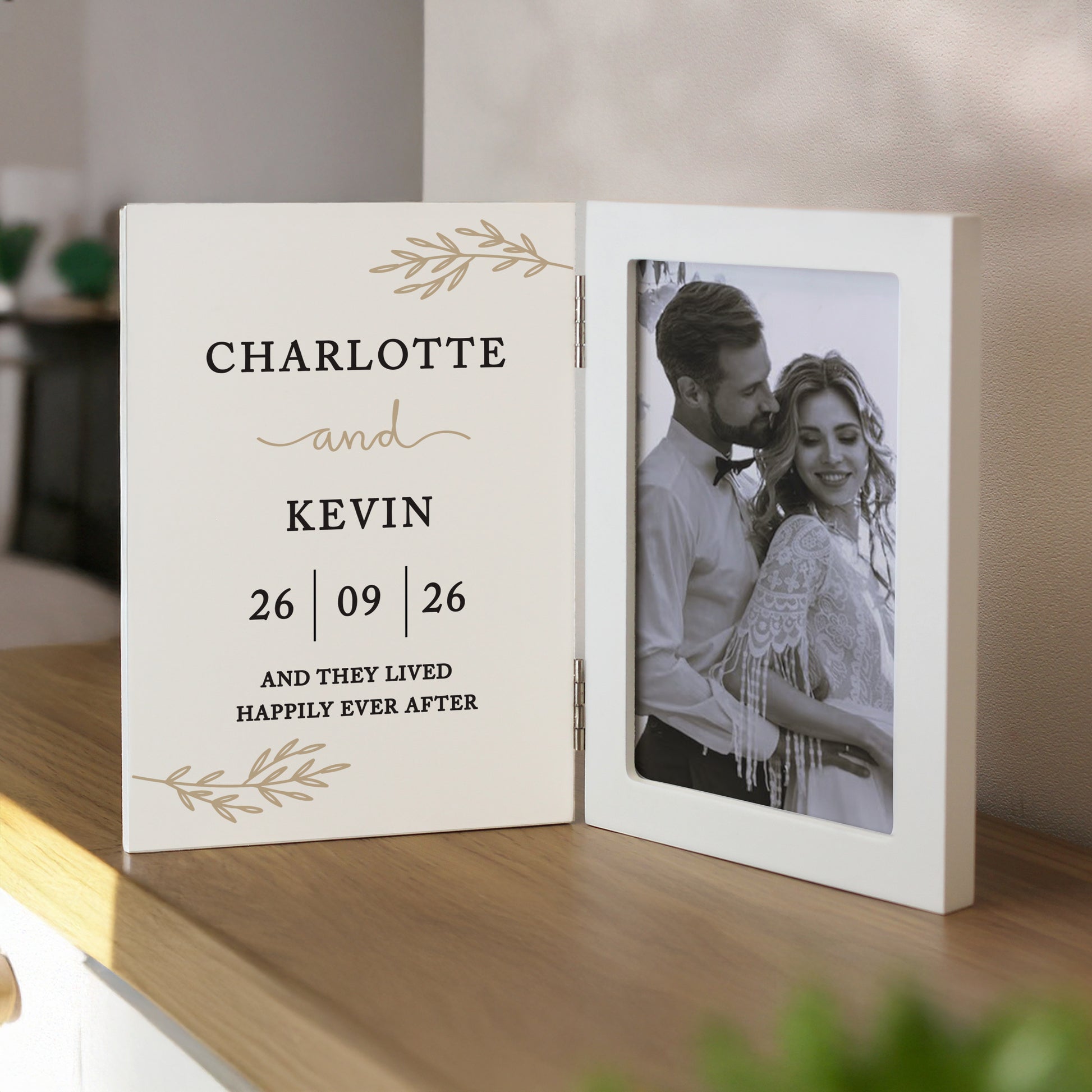 Personalised Anniversary Wooden Hinged 6x4 Photo Frame – Anniversary Valentine Gift