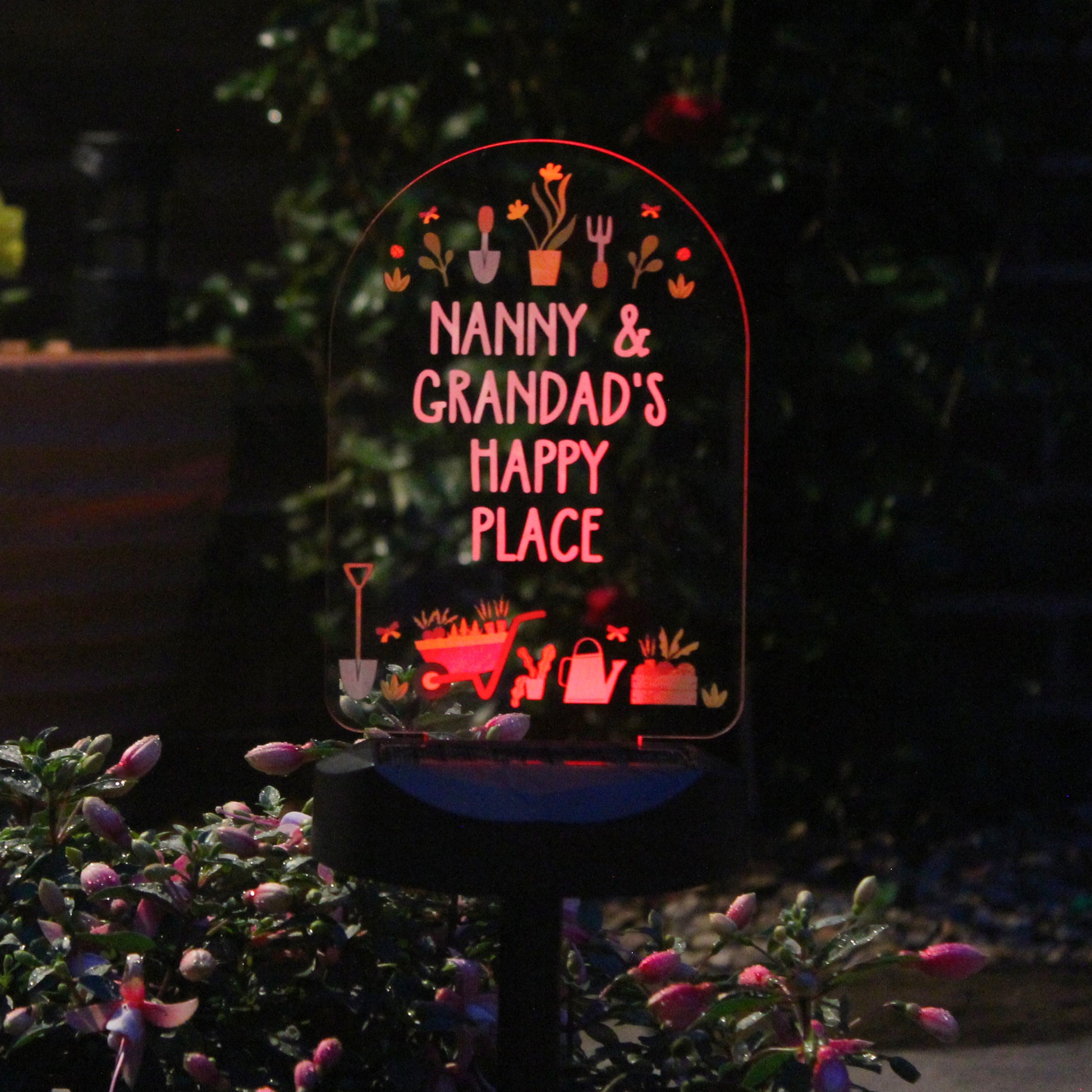 Personalised Vegetable Patch Outdoor Solar Light - image 8