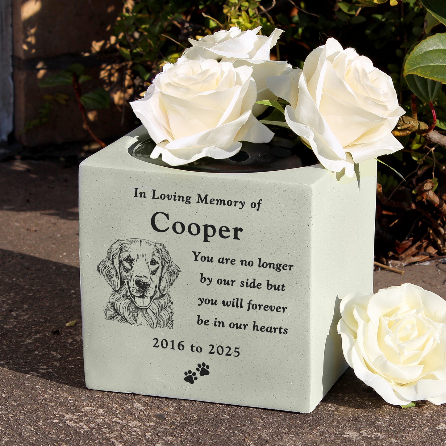 Personalised Dog Breed Memorial Garden Vase - image 3