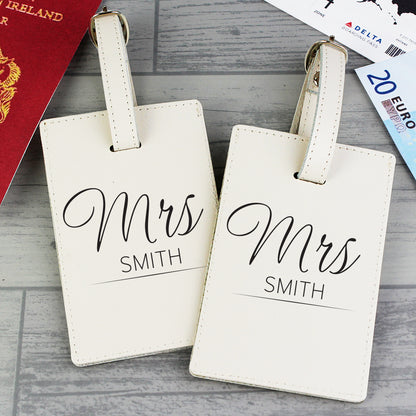 Natural leather finish on matching personalised luggage tags